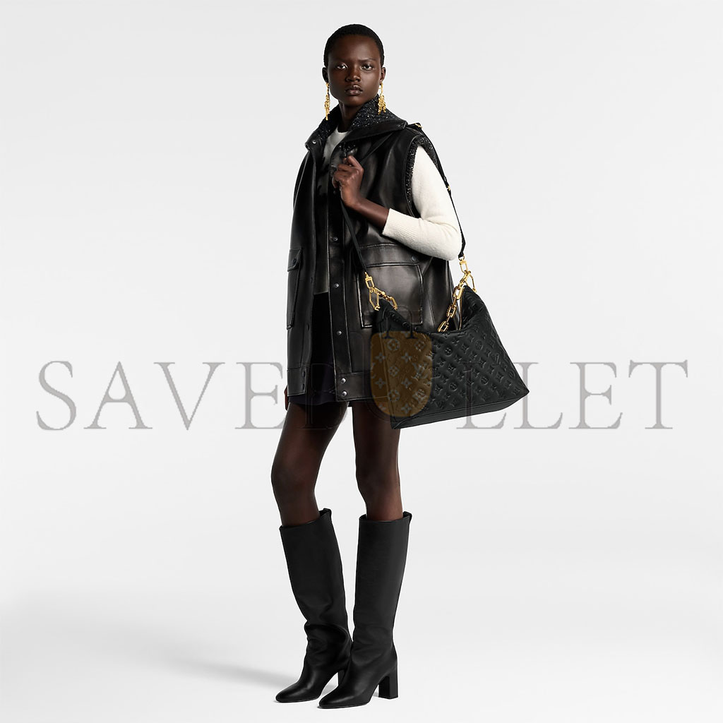 l**is V*t*n coussin hobo mm m12068 (38*33*10cm)